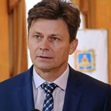 Сенатор Попадайло В. В.