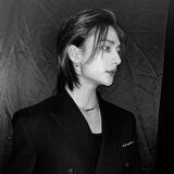 Hyunjin Luxury