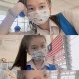 阳光下少女