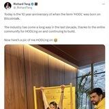HODL 10
