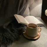 دفء ☕️📚