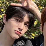 SEUNGHAN.