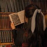 عالم الكتب 📚.