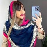 شال روسری لوازم ارایشی بانوی خاص