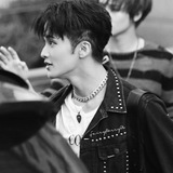 ► ㅤㅤㅤ| Malevolent, the middle of the night, you called me : Leo