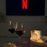Netflix & Chill 🍿🍷