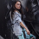 Alena Revolver