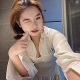 草莓的朋友圈🌸