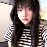 莉莉和他的小哥哥们