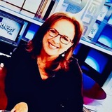 Elizabeth MacDonald