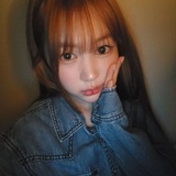 KIM NAYEON.
