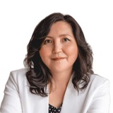 Айжан Азербаева: улучшаем медицину