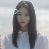 𝐀 girl who loves the ocean, Kinala Nazellya