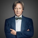 Дмитрий Харатьян