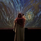 ضائع في بيته