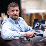 Der rasende Reporter Roy