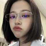 YUZHEN.