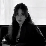 [ CHAP | IX ] crazy and beautiful girls dancing in the bar 🍷.