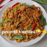 Pecinta Kwetiau Place💤