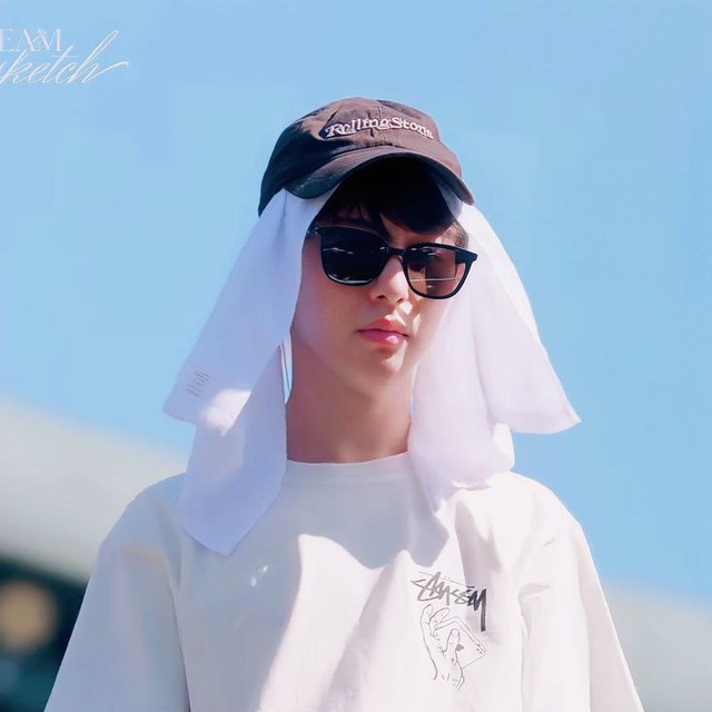 maung's bot ┌⁠(⁠⁠ｏ⁠⁠)⁠┘