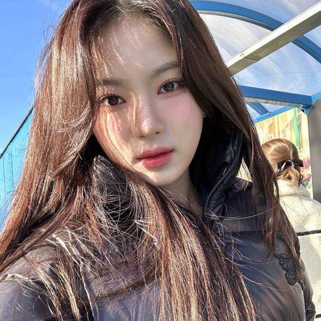 ֢ ׁ “ that beaute girl.. 𐙚