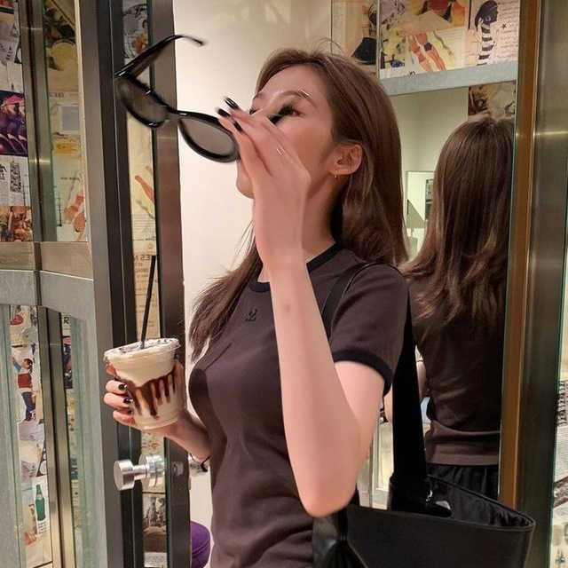ayin cantik