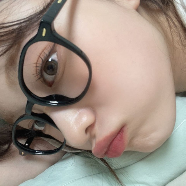아름다움, Lara.