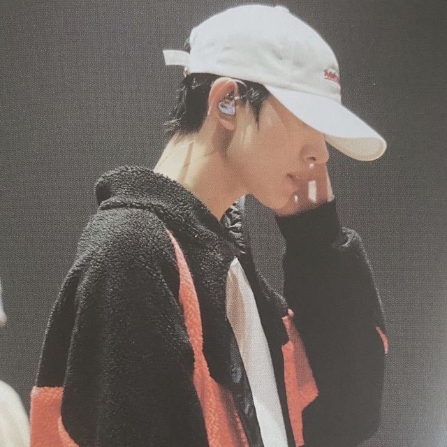 Heeseung.