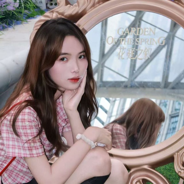 南山微微🤔（女大学妹）😁