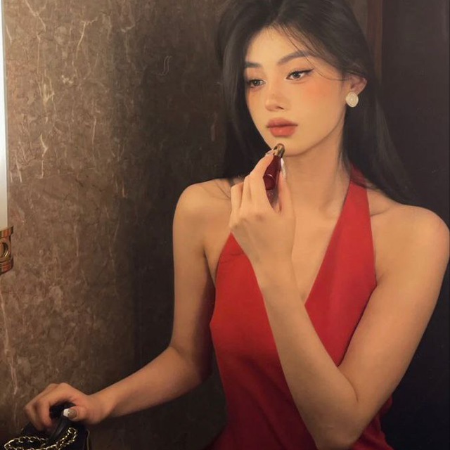 Mei Helene 💄