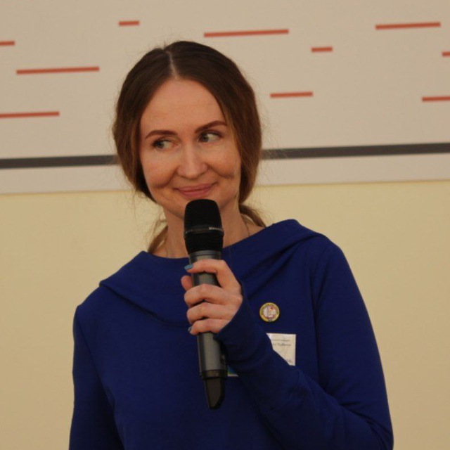 Помощник Светланы Кокшаровой