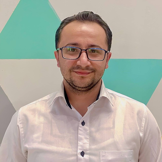 ربات حامد طالاری