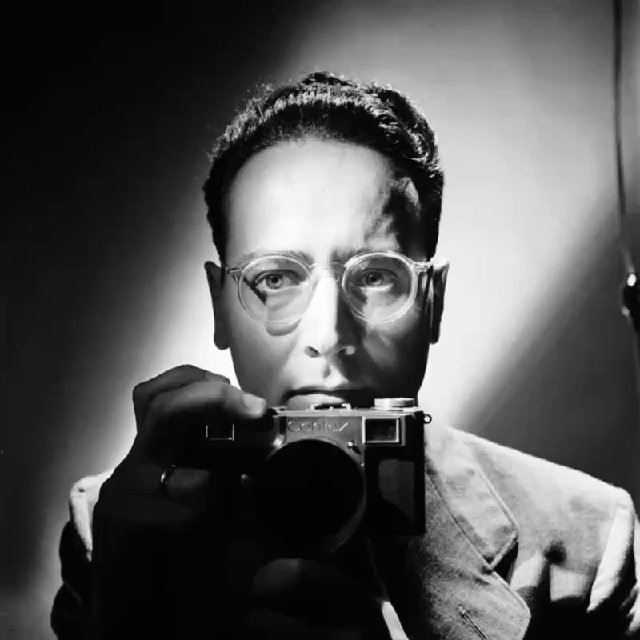 Оживление фото Ai