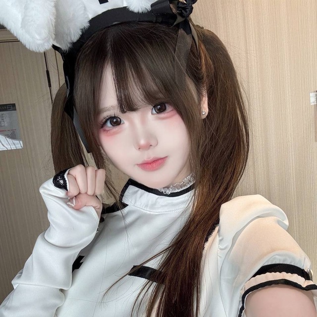 深圳市龙华区荷之韵94部长