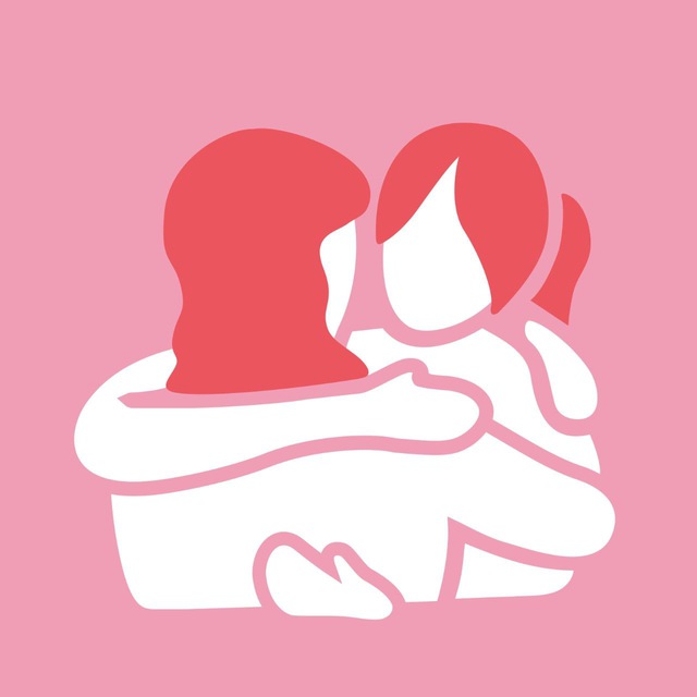 GIRLS HUG