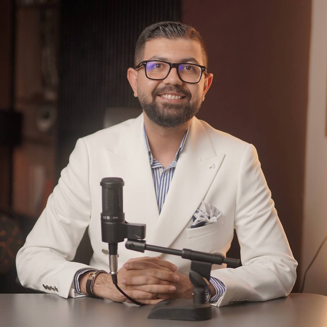 وبینار دکتر کاویانی - فروش ۶میلیاردی