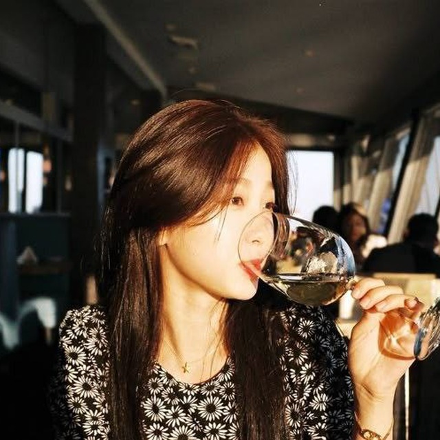 ㅤㅤㅤ𝜗𝜚 sera c