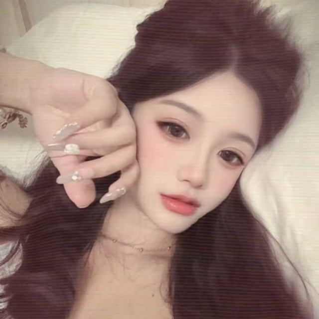 深圳龙华港之都94部长