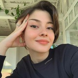 ميمي𖢕