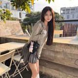 甜甜的机器猫