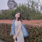 哈喽 小秋
