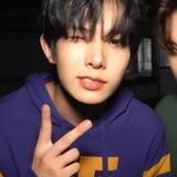 heeseung lovebot!