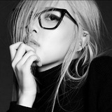 ✧ YSL ⊹ { V-II ’s 공주님! }