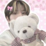 Seungmin’s little helper >3 !!