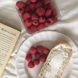 Berry Bun
