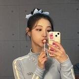 loi >__<
