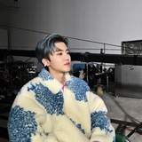 User J