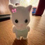 :3