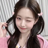 𝒞ℯ𝓁𝓁ℯ 𝒮𝓉ℴ𝓇ℯ