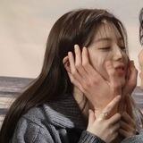 wtb & wts 고윤정 ! ;D